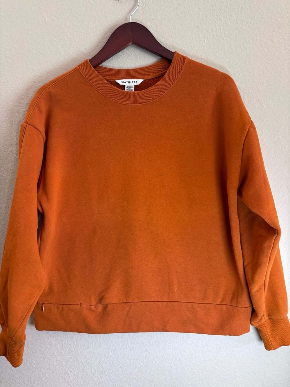 Athleta Women's Orange Crewneck Sweatshirt Sz Small P